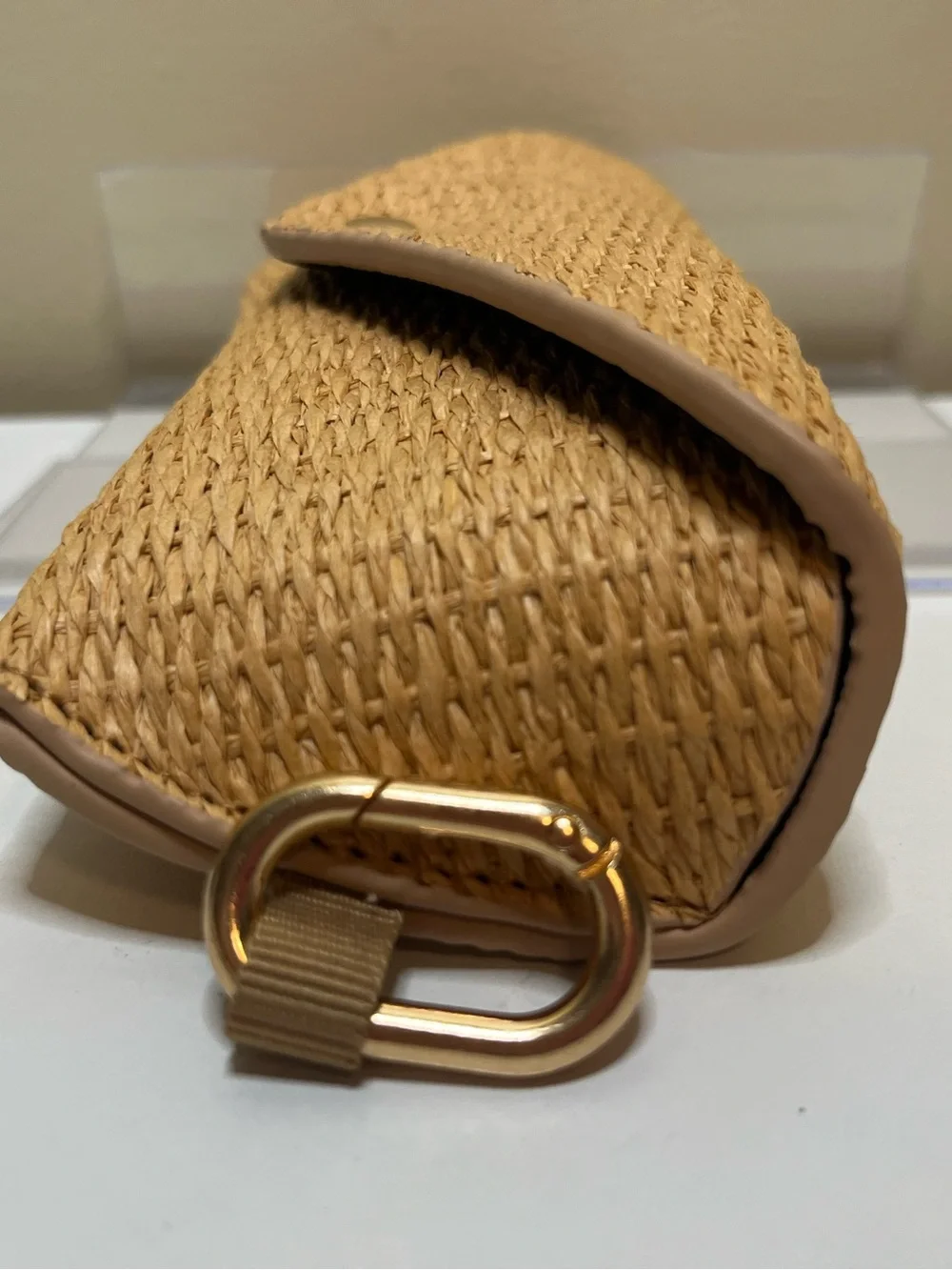 Unknown woven sunglasses